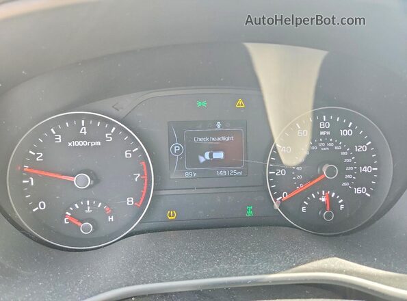 KNDPMCACXH7110084 2017 KIA SPORTAGE Silver ხელსაწყოთა პანელის ხედი