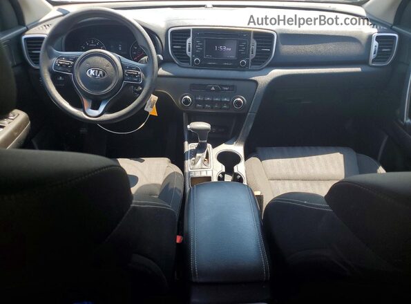 KNDPMCACXH7258347 2017 KIA SPORTAGE Серый Вид панели приборов