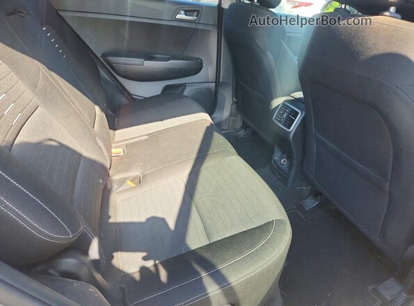 KNDPMCACXJ7329844 2018 KIA SPORTAGE Gray Вид задньої частини салону