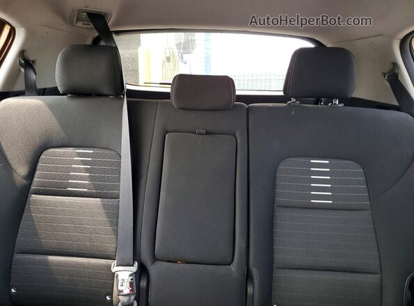 KNDPMCACXJ7429619 2018 KIA SPORTAGE Brown Rear seats view