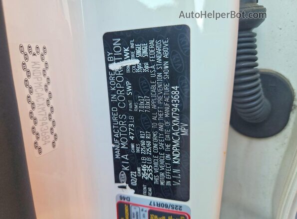 KNDPMCACXM7943684 2021 KIA SPORTAGE White Вид наклейки з VIN-кодом