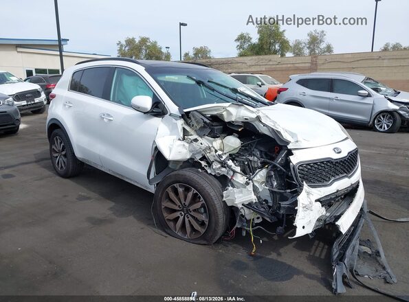 KNDPN3AC3J7401268 2018 KIA SPORTAGE Белый Вид спереди
