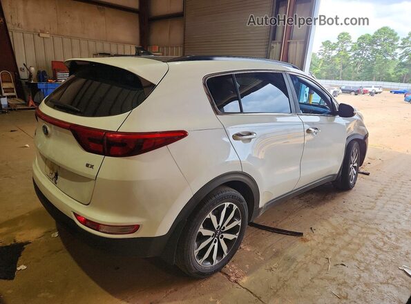 KNDPN3AC5J7397644 2018 KIA SPORTAGE Белый Задняя правая четверть