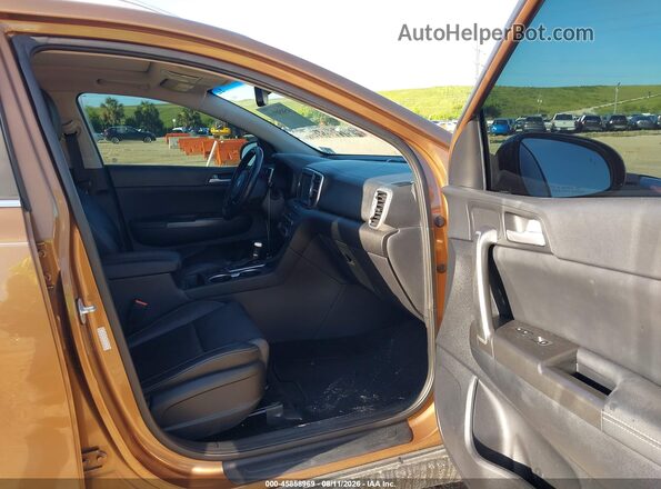 KNDPN3AC7H7121105 2017 KIA SPORTAGE Gold Vista interior delantera