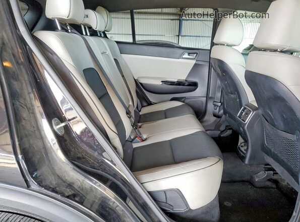 KNDPN3AC7K7583798 2019 KIA SPORTAGE Черный Вид задней части салона
