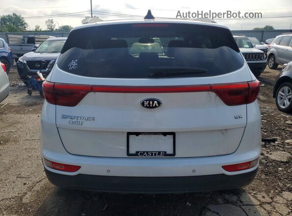 KNDPNCAC0H7168900 2017 KIA SPORTAGE White Rear view