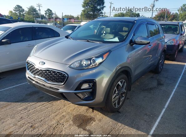 KNDPNCAC4L7773138 2020 KIA SPORTAGE Silver Vista tres cuartos delantera izquierda