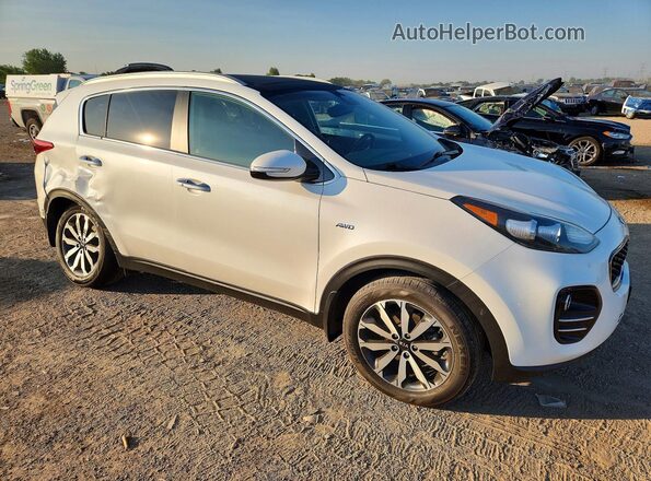 KNDPNCAC5H7220988 2017 KIA SPORTAGE White Delantero derecho