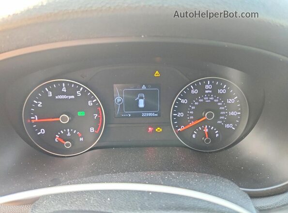 KNDPNCAC6J7479396 2018 KIA SPORTAGE Blue Instrument cluster view
