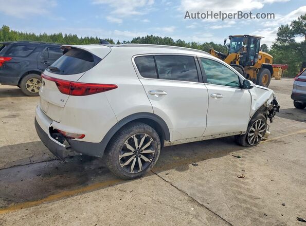 KNDPNCAC8H7187730 2017 KIA SPORTAGE White Tył prawy