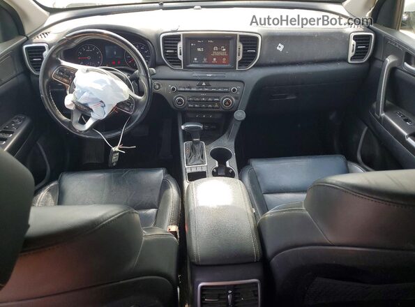 KNDPNCAC8H7187730 2017 KIA SPORTAGE White Widok deski rozdzielczej