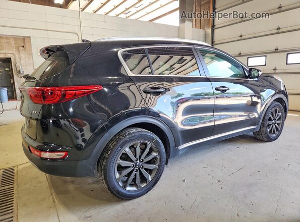 KNDPNCAC8J7426635 2018 KIA SPORTAGE Черный Задняя правая четверть