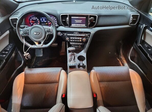 KNDPNCAC8K7567125 2019 KIA SPORTAGE Blue Vista del salpicadero