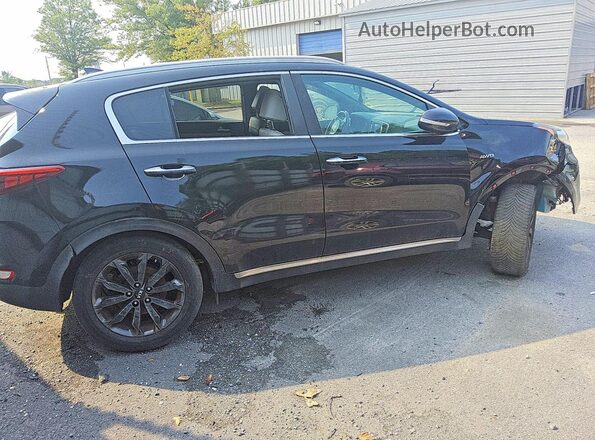 KNDPNCACXJ7411196 2018 KIA SPORTAGE Black Rear right