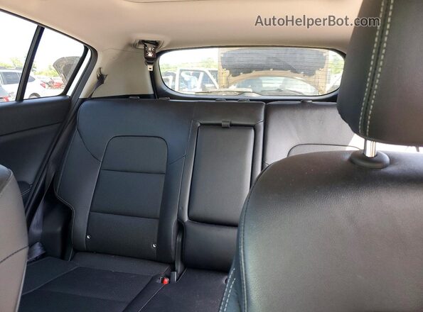 KNDPR3A62J7370853 2018 KIA SPORTAGE Белый Вид задних сидений
