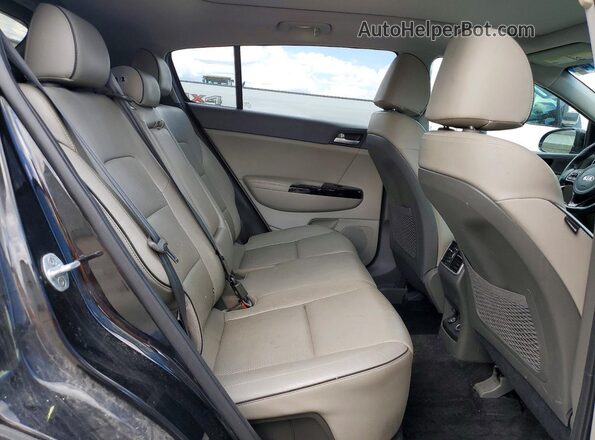 KNDPRCA60J7404689 2018 KIA SPORTAGE Black უკანა სალონის ხედი