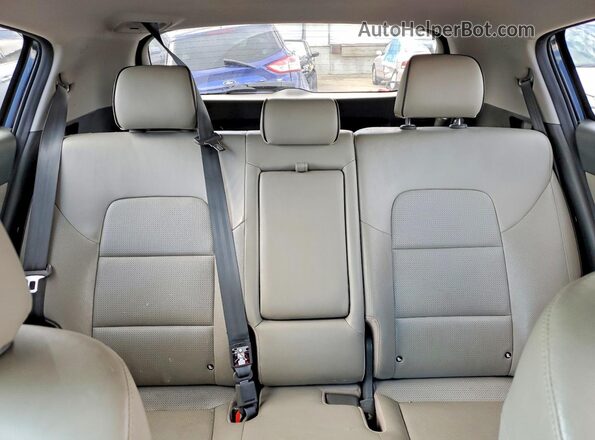 KNDPRCA60J7404689 2018 KIA SPORTAGE Black უკანა სავარძლების ხედი