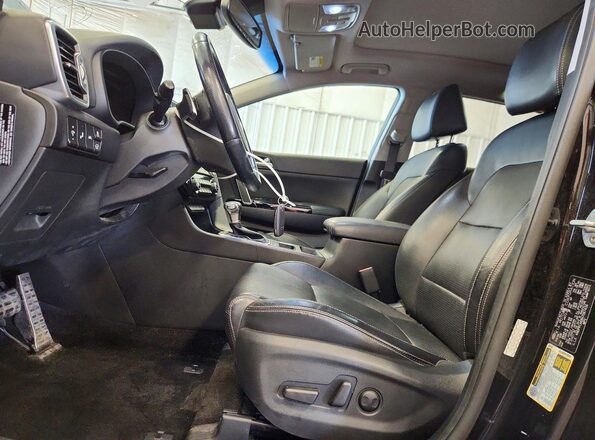 KNDPRCA68H7067456 2017 KIA SPORTAGE Black Vista interior delantera