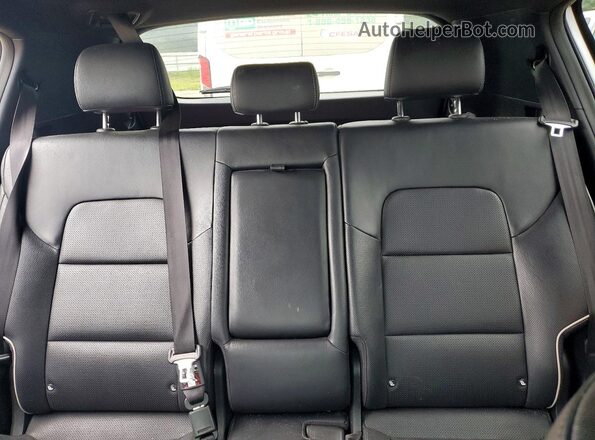 KNDPRCA69L7657190 2020 KIA SPORTAGE Silver Вид задніх сидінь
