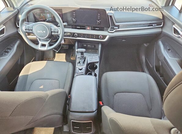 KNDPU3AF0P7096320 2023 KIA SPORTAGE White Widok deski rozdzielczej