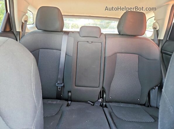 KNDPU3AF0P7096320 2023 KIA SPORTAGE White Widok tylnych siedzeń