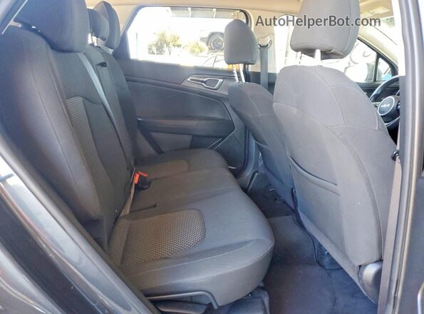 KNDPU3AF1P7152295 2023 KIA SPORTAGE Gray Widok tylnych siedzeń