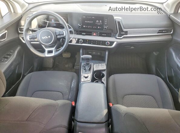 KNDPU3AF6P7117736 2023 KIA SPORTAGE White Widok deski rozdzielczej