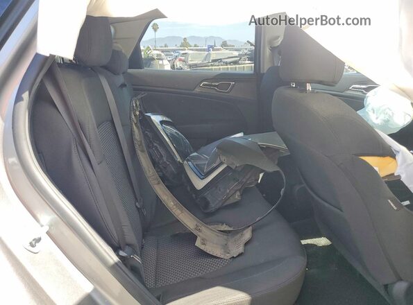 KNDPU3AF7P7142662 2023 KIA SPORTAGE Silver უკანა სალონის ხედი