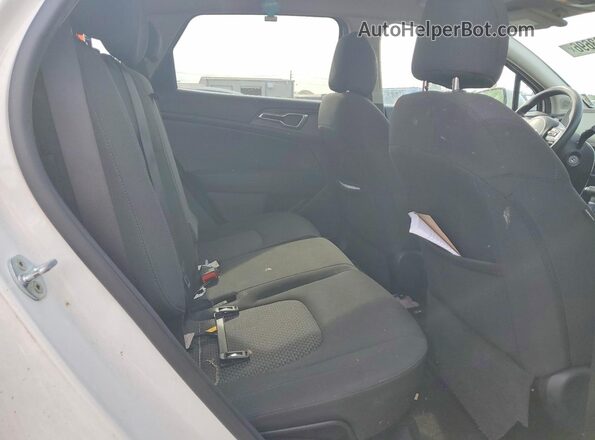 KNDPU3AF9P7067821 2023 KIA SPORTAGE White Widok wnętrza z tyłu