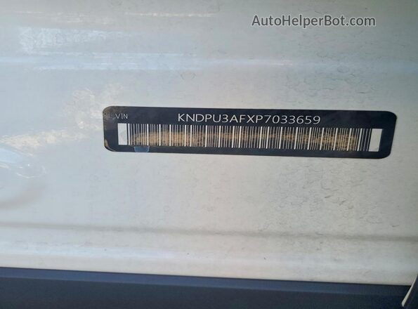 KNDPU3AFXP7033659 2023 KIA SPORTAGE White Widok komory silnika