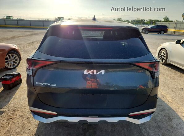 KNDPU3DF3R7244488 2024 KIA SPORTAGE Gray Widok z tyłu