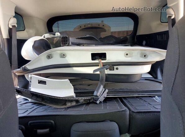 KNDPU3DG0R7120932 2024 KIA SPORTAGE Белый Вид задних сидений