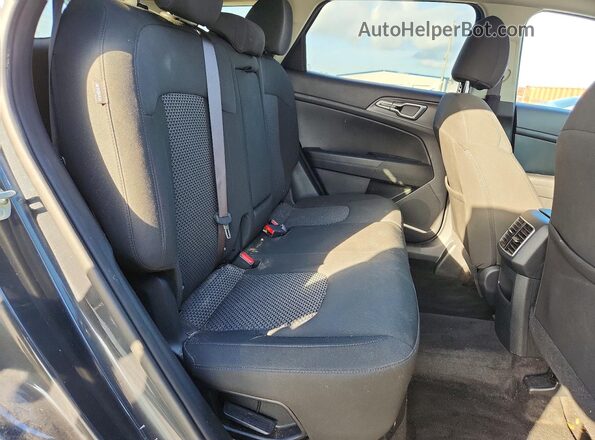 KNDPU3DG7S7200802 2025 KIA SPORTAGE Gray Սալոնի հետևի տեսք