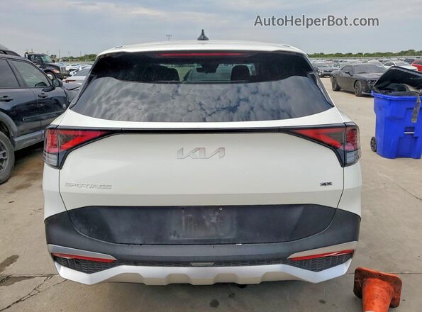 KNDPUCAF0P7153289 2023 KIA SPORTAGE Белый Вид задней части салона