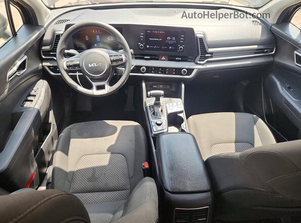 KNDPUCAF1P7132189 2023 KIA SPORTAGE Черный Вид панели приборов