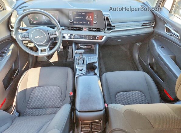 KNDPUCAF1P7142690 2023 KIA SPORTAGE Black Vista del salpicadero