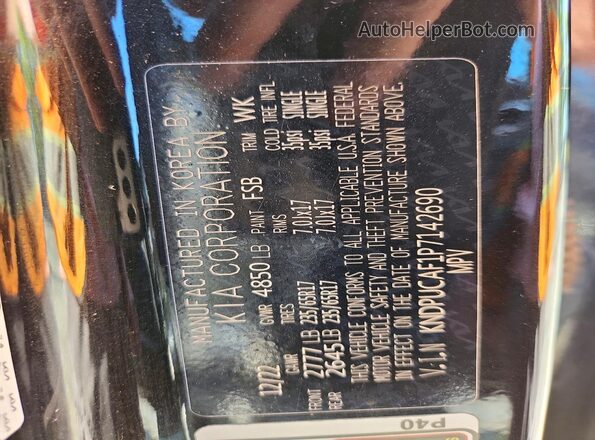 KNDPUCAF1P7142690 2023 KIA SPORTAGE Black Vista de la etiqueta del VIN