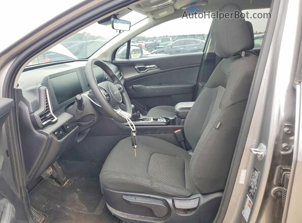 KNDPUCAF1P7160767 2023 KIA SPORTAGE Silver წინა სალონის ხედი