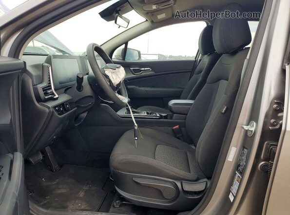 KNDPUCDF0R7286603 2024 KIA SPORTAGE Silver Սալոնի դիմացի տեսք