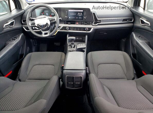 KNDPUCDF0R7286603 2024 KIA SPORTAGE Silver Առջևի վահանակի տեսք