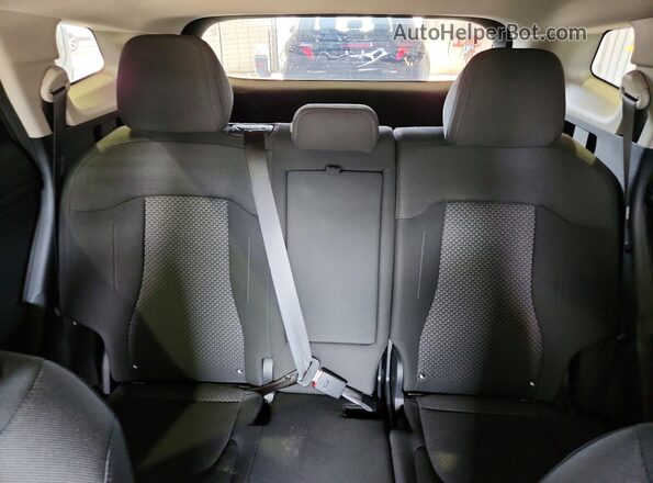 KNDPUCDF4T7463919 2026 KIA SPORTAGE Gray Widok tylnych siedzeń