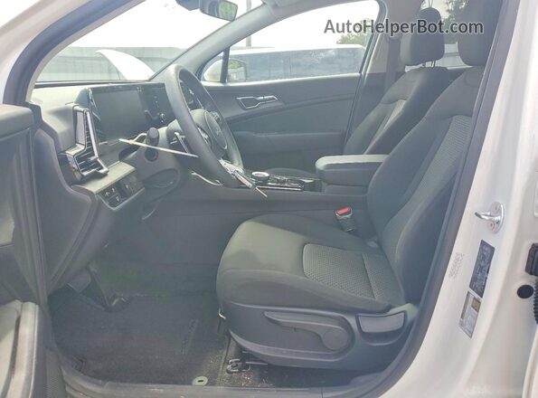 KNDPUCDG6S7195561 2025 KIA SPORTAGE White Vista interior delantera