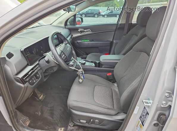 KNDPUDDG2T7289315 2026 KIA SPORTAGE Gray Vista interior delantera
