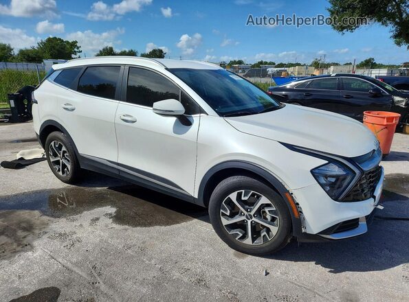 KNDPVCAG2P7057346 2023 KIA SPORTAGE White Front right