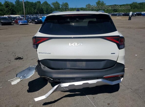 KNDPVCAG3P7099458 2023 KIA SPORTAGE White Rear view