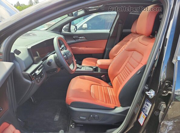 KNDPVCDF2T7486256 2026 KIA SPORTAGE Black Front interior view