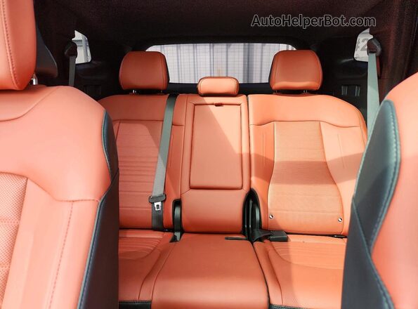 KNDPVCDF2T7486256 2026 KIA SPORTAGE Black Rear seats view