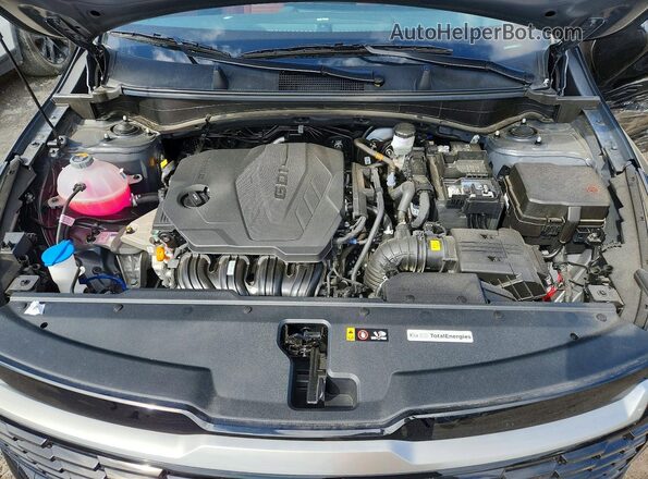 KNDPVCDF2T7486256 2026 KIA SPORTAGE Black Engine compartment view