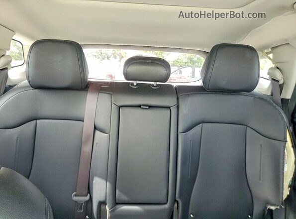 KNDPVCDG0R7167018 2024 KIA SPORTAGE White Հետևի նստատեղերի տեսք