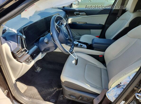KNDPVCDG4R7167569 2024 KIA SPORTAGE Черный Вид салона спереди